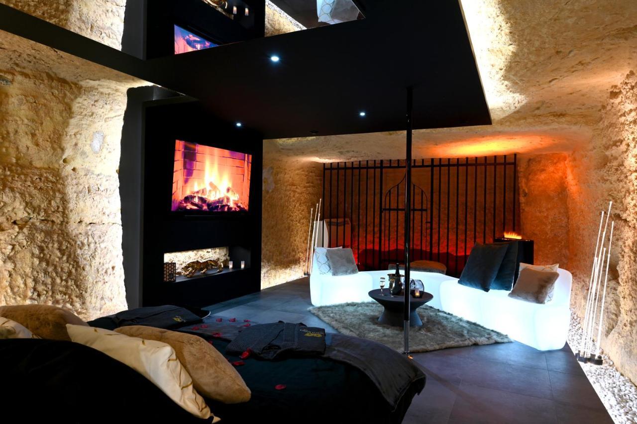 Omira - Nuits D'Exception & Spa Tours Zewnętrze zdjęcie